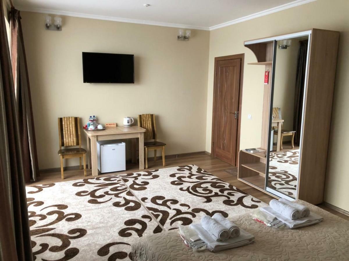 Apelsin Hotel Bilhorod Dnistrovs'kyy Bagian luar foto