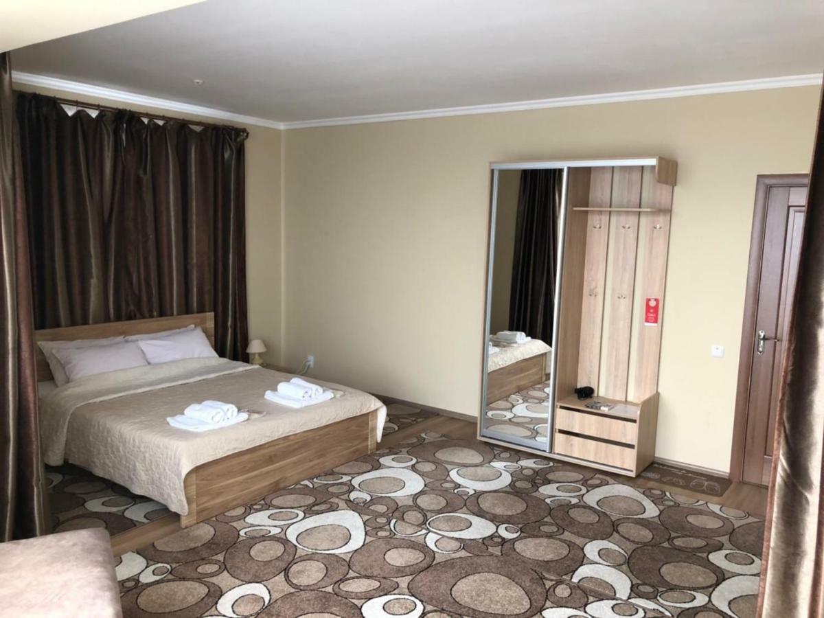 Apelsin Hotel Bilhorod Dnistrovs'kyy Bagian luar foto