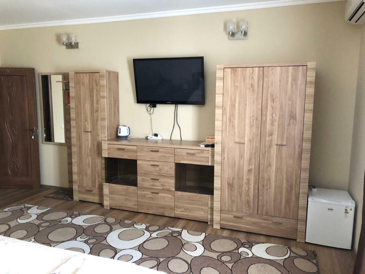 Apelsin Hotel Bilhorod Dnistrovs'kyy Bagian luar foto